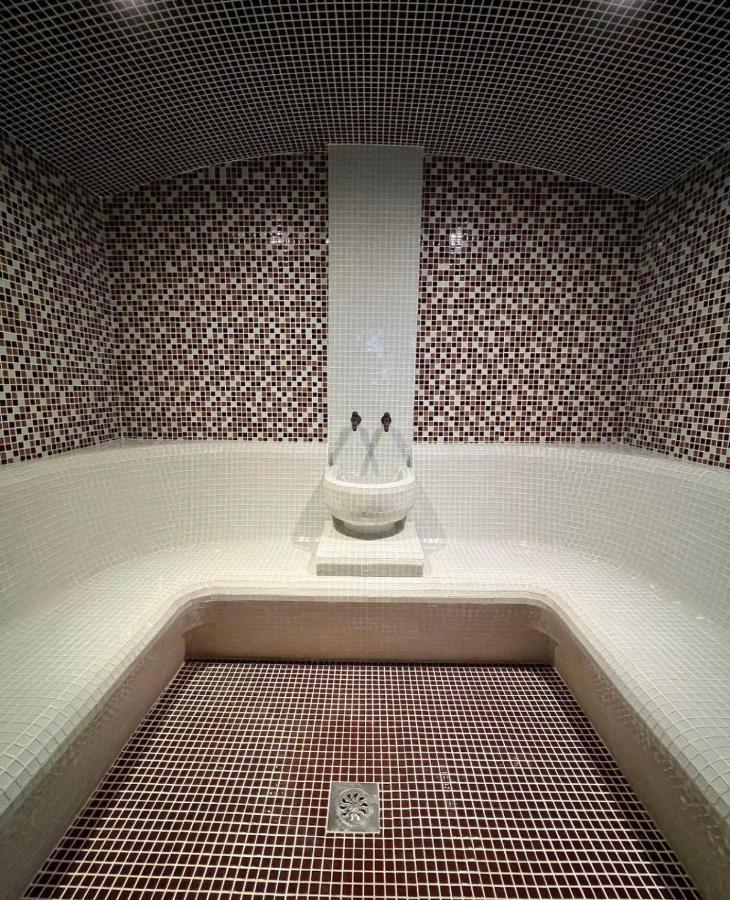 מוורובו Mia'S Favorite Hotel מראה חיצוני תמונה