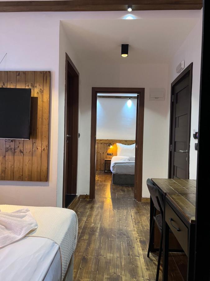 מוורובו Mia'S Favorite Hotel מראה חיצוני תמונה